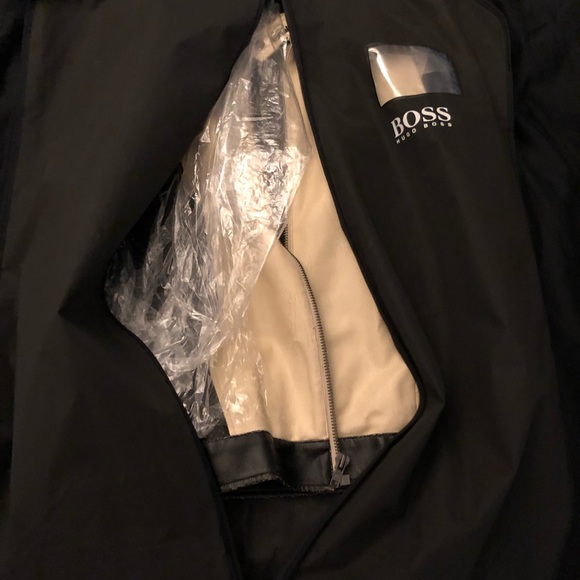 Shelby Cobra autographed leather jacket, new. - Picture 7 of 8